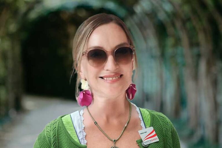 Salzburg Tour Guide Sabine Rath – official preview portrait