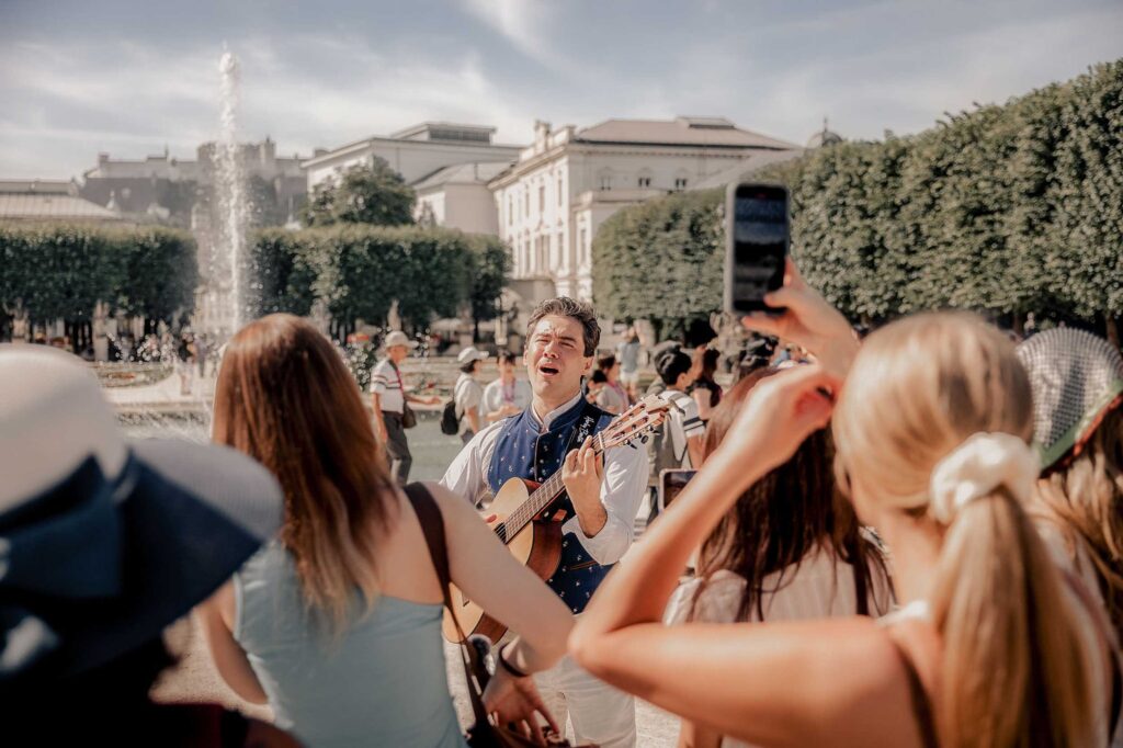 Sound of Music Tour Salzburg live music experience in Mirabell Gardens