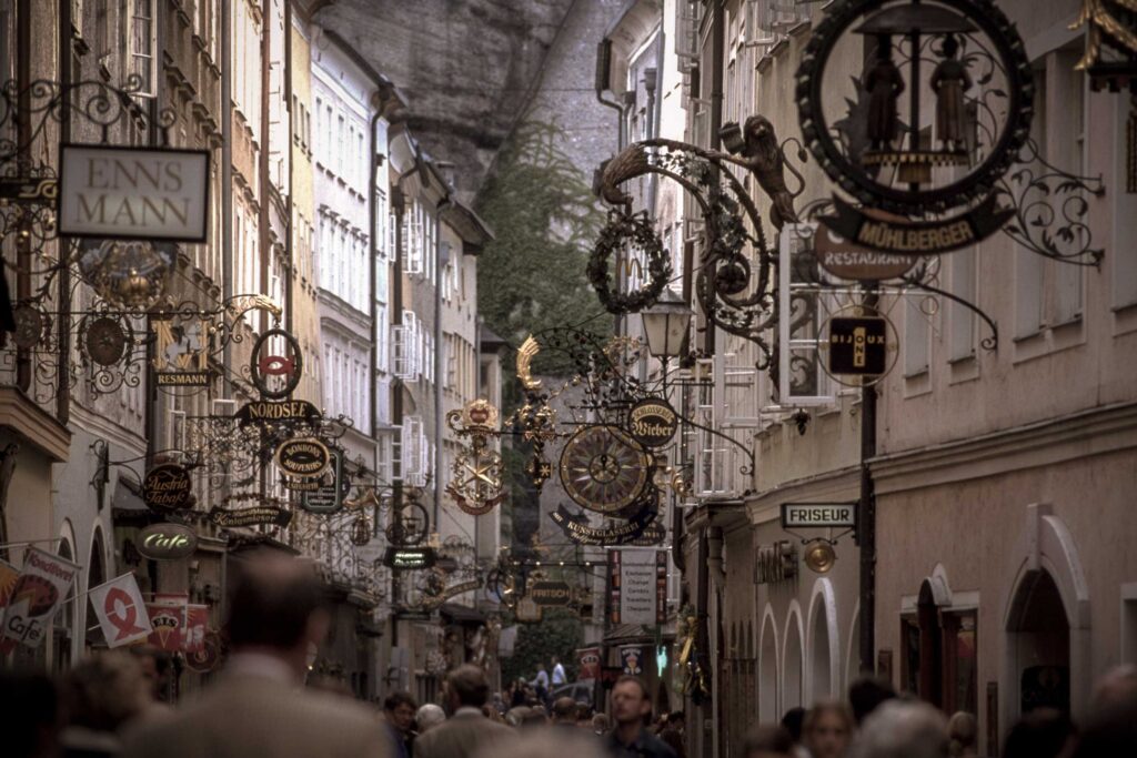 Mozart tour Salzburg – historic Getreidegasse street in Salzburg Old Town