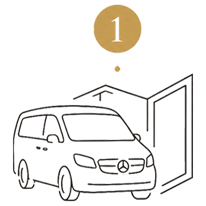 Luxury vehicle arrival for private photo tour booking