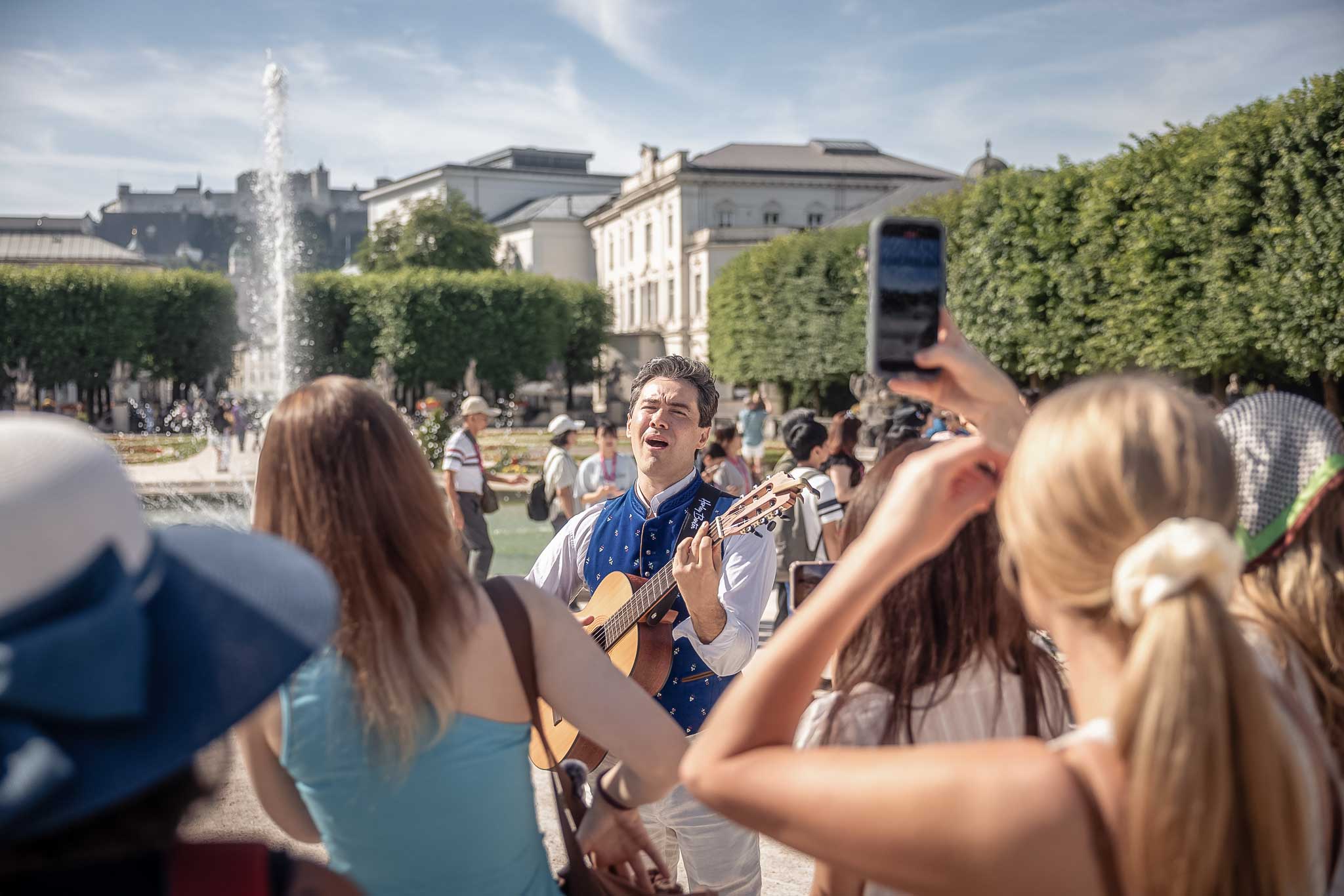 Private experiences from Hotel Goldener Hirsch Salzburg with a professional singer performing in Mirabell Gardens